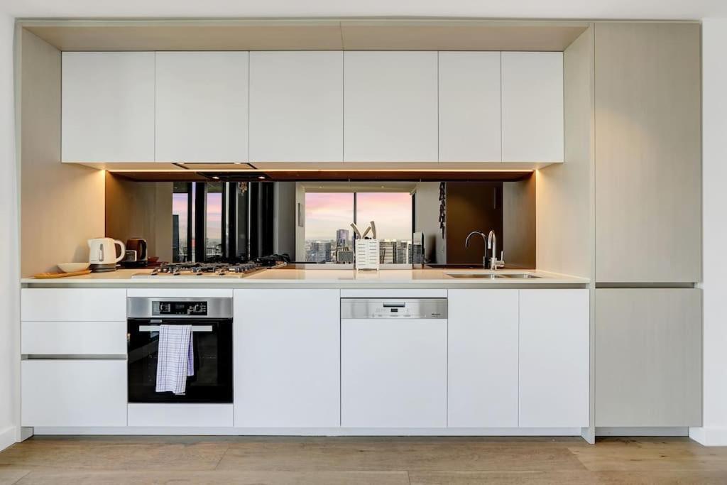 Ferienwohnung Wake Up In Front Of Water Bay Beckons- 2B2B1C Melbourne City Exterior foto